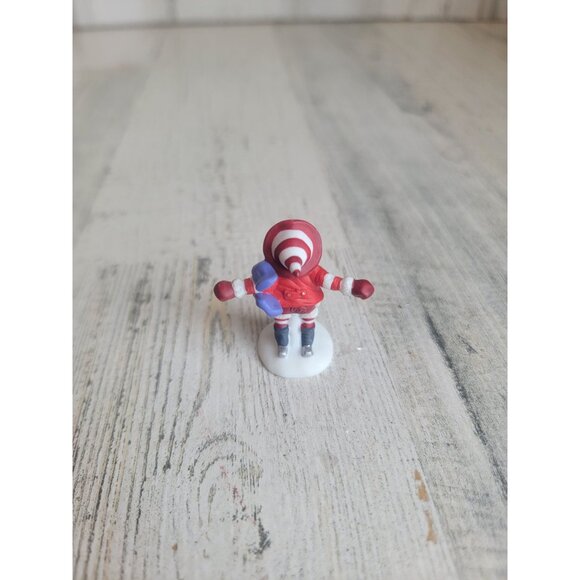 Dept 56 Mrs claus peppermint skating party village accessory xmas - Picture 3 of 5
